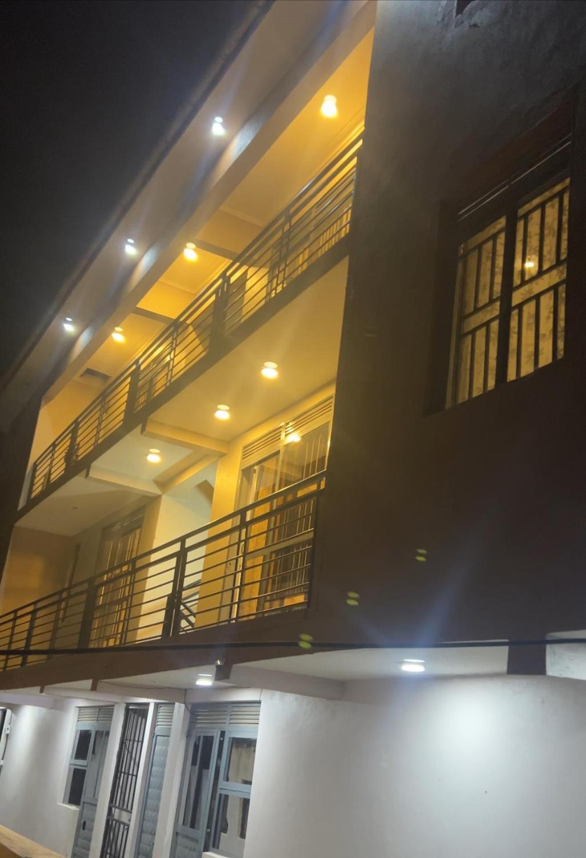 La Vue Suites 캄팔라 외부 사진